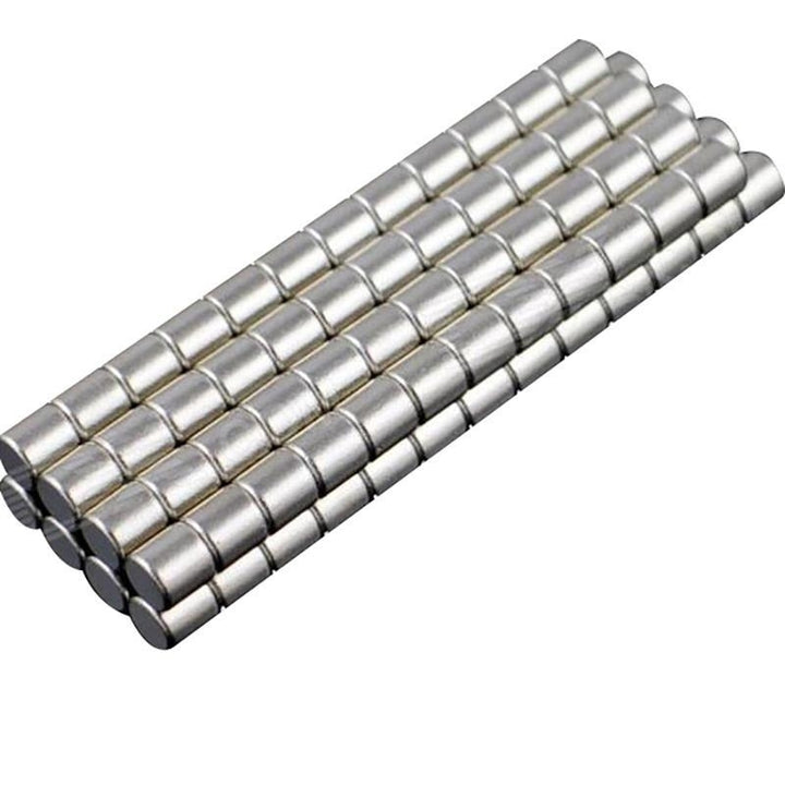 100 Piece 3 x 3mm NdFeB Neodymium Magnet Circular Cylinder DIY Set Image 1