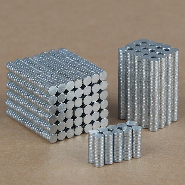 100PCS 3mm x 1mm N35 Rare Earth Neodymium Super Strong Magnets Image 3