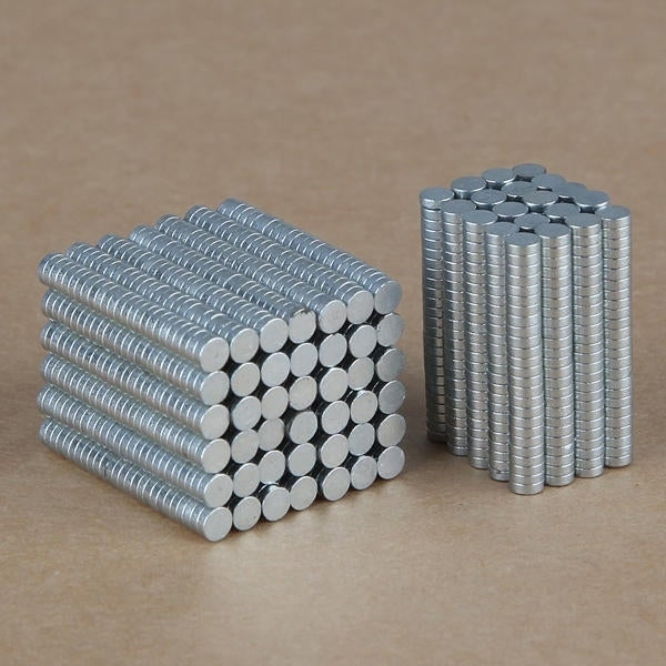 100PCS 3mm x 1mm N35 Rare Earth Neodymium Super Strong Magnets Image 5