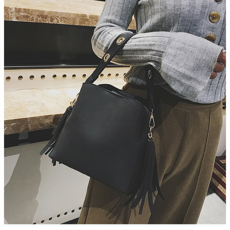 Fashion Scrub Women Bucket Bag Vintage Tassel Messenger Bag fine Retro Shoulder Bag Simple Crossbody Bag DTTT Image 5