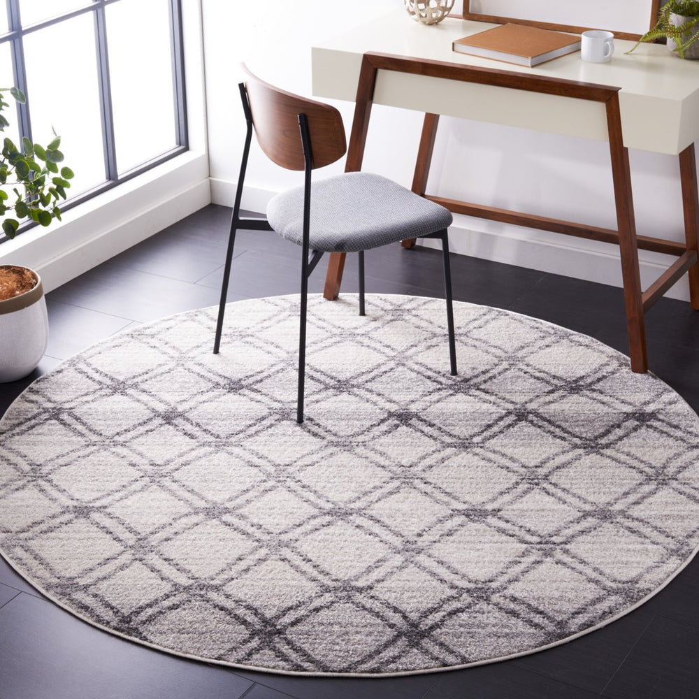 SAFAVIEH Adirondack ADR105P Silver / Charcoal Rug Image 2