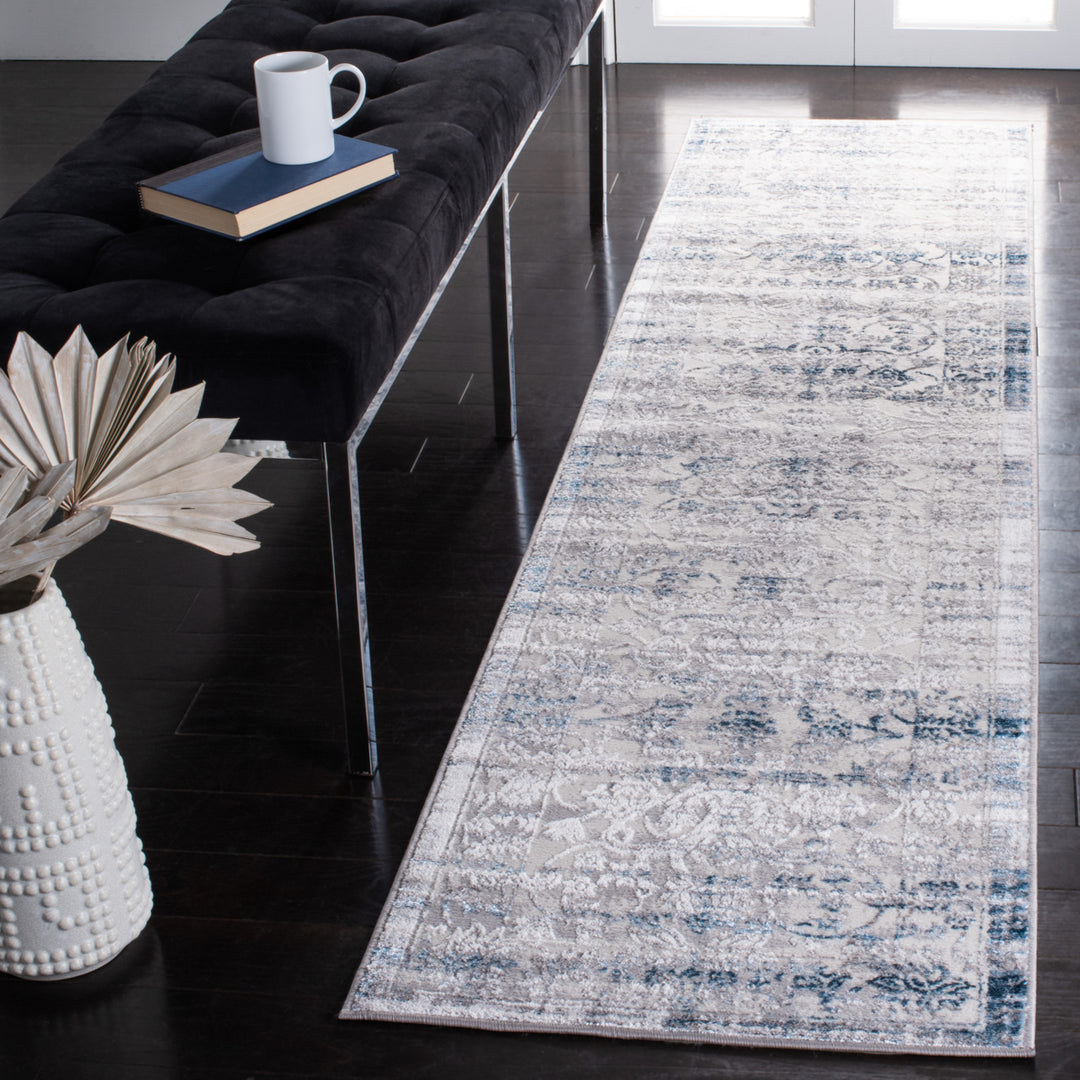 SAFAVIEH Amelia Collection ALA217F Grey / Blue Rug Image 3