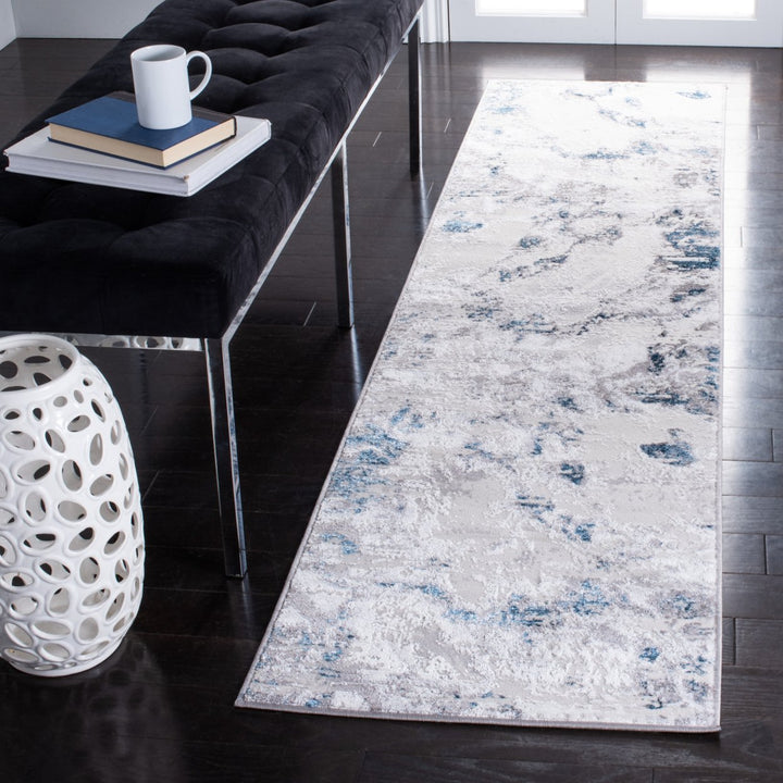 SAFAVIEH Amelia Collection ALA232G Grey / Blue Rug Image 3