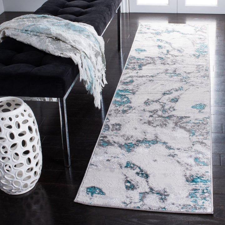 SAFAVIEH Amelia Collection ALA232H Grey / Turquoise Rug Image 3