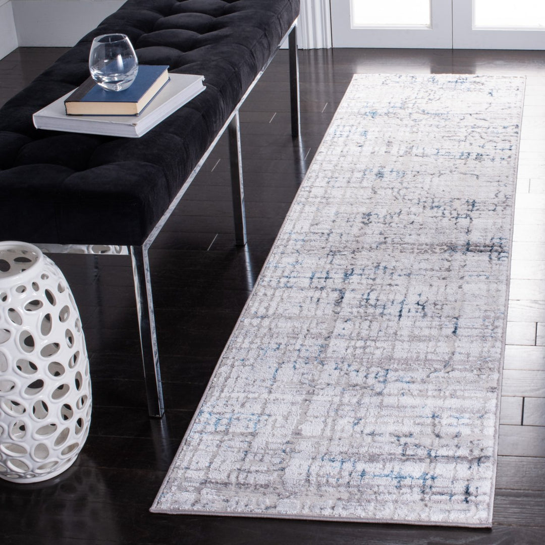 SAFAVIEH Amelia Collection ALA248G Grey / Blue Rug Image 3