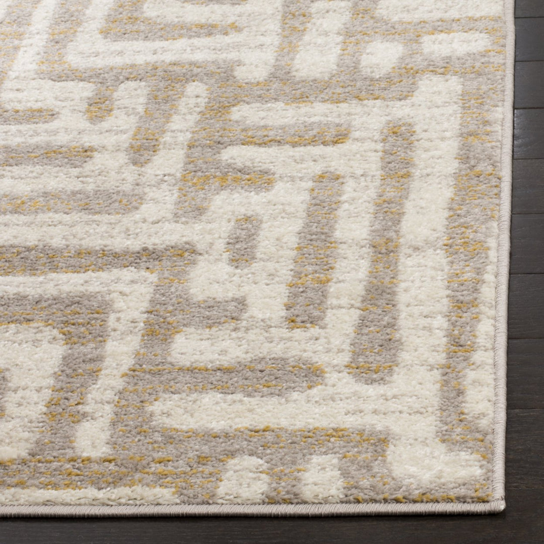 SAFAVIEH Amsterdam Collection AMS106A Ivory / Mauve Rug Image 7