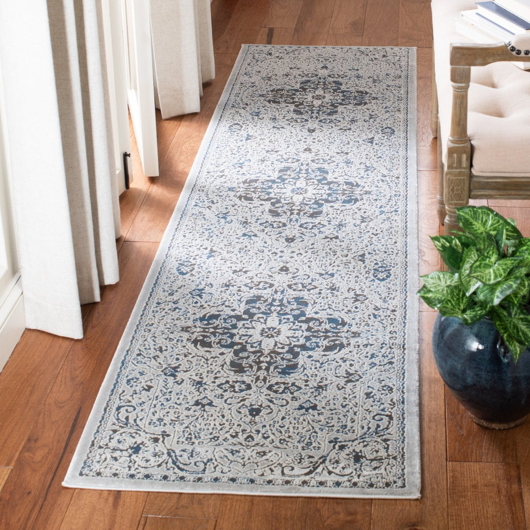 SAFAVIEH Alhambra ALH628F Light Grey / Navy Rug Image 3