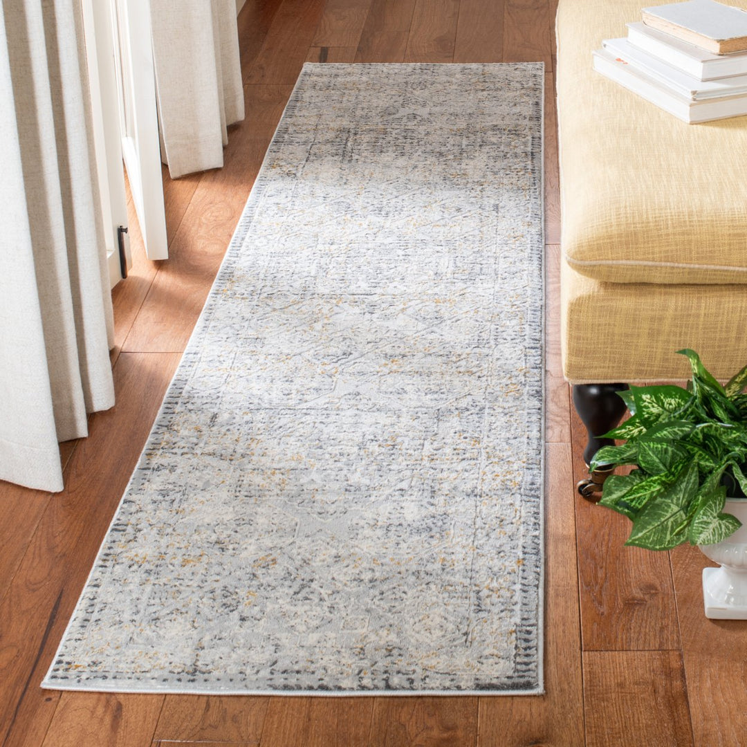 SAFAVIEH Alhambra ALH629E Light Grey / Grey Rug Image 3