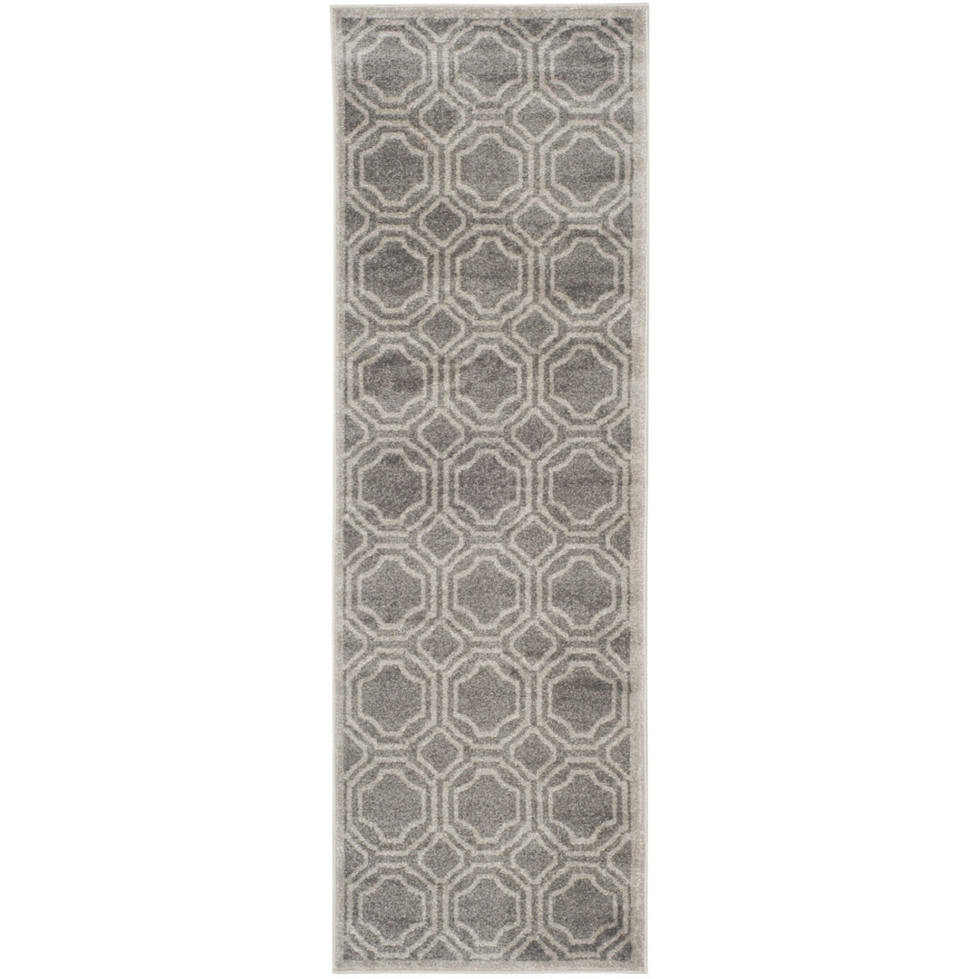 SAFAVIEH Amherst Collection AMT411C Grey / Light Grey Rug Image 5