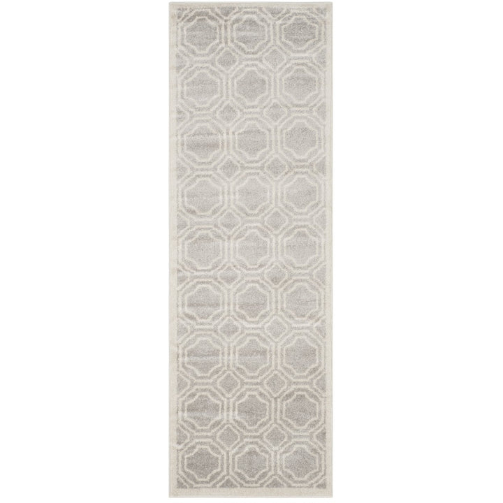 SAFAVIEH Amherst Collection AMT411B Light Grey/Ivory Rug Image 1