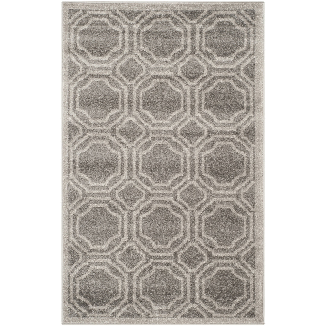 SAFAVIEH Amherst Collection AMT411C Grey / Light Grey Rug Image 9