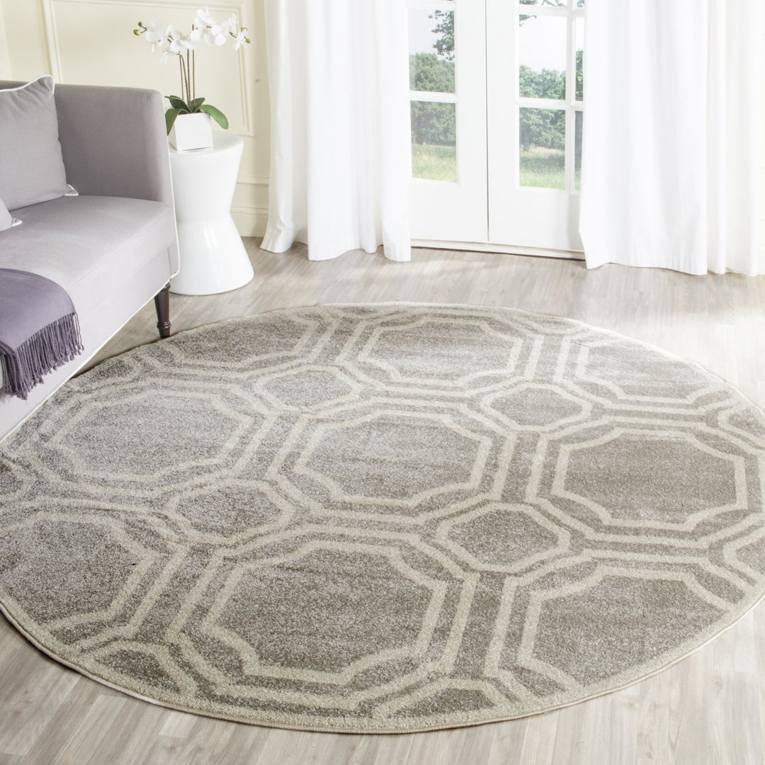 SAFAVIEH Amherst Collection AMT411B Light Grey/Ivory Rug Image 9