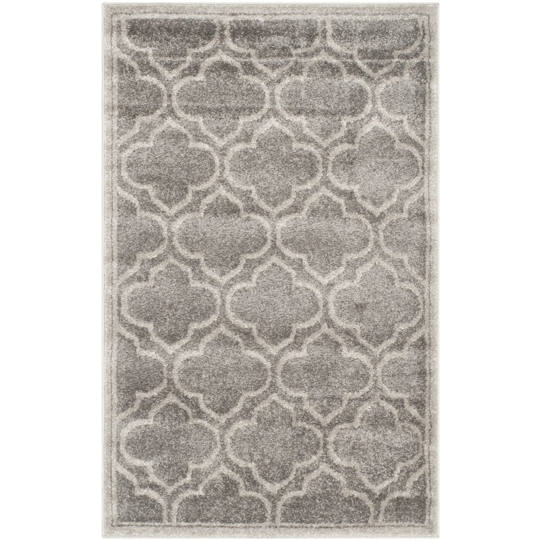 SAFAVIEH Amherst Collection AMT412C Grey / Light Grey Rug Image 1