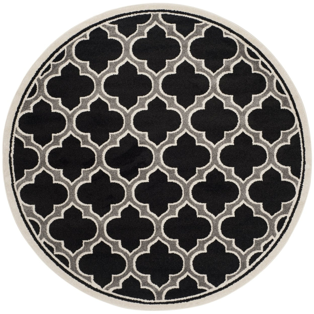 SAFAVIEH Amherst Collection AMT412G Anthracite/Ivory Rug Image 1