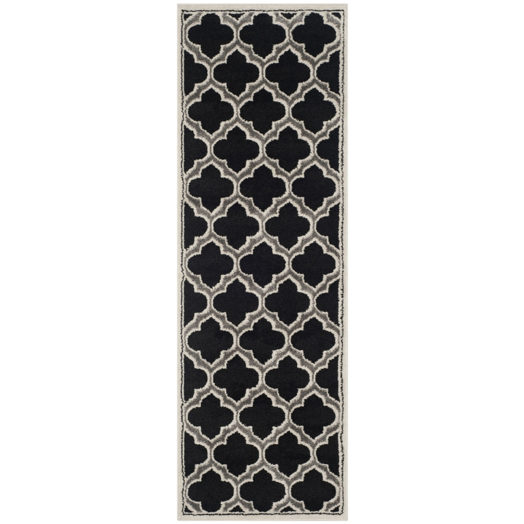 SAFAVIEH Amherst Collection AMT412G Anthracite/Ivory Rug Image 5