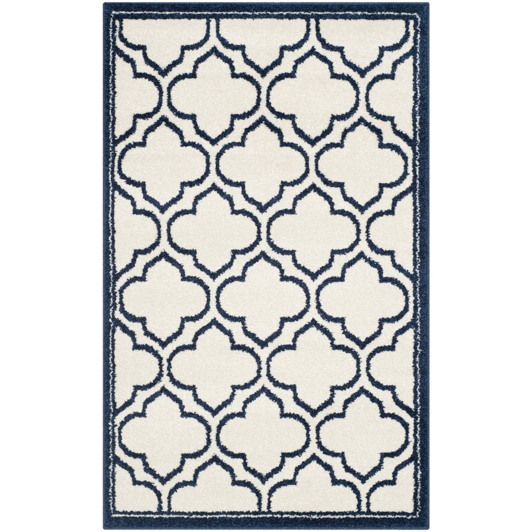 SAFAVIEH Amherst Collection AMT412M Ivory / Navy Rug Image 9