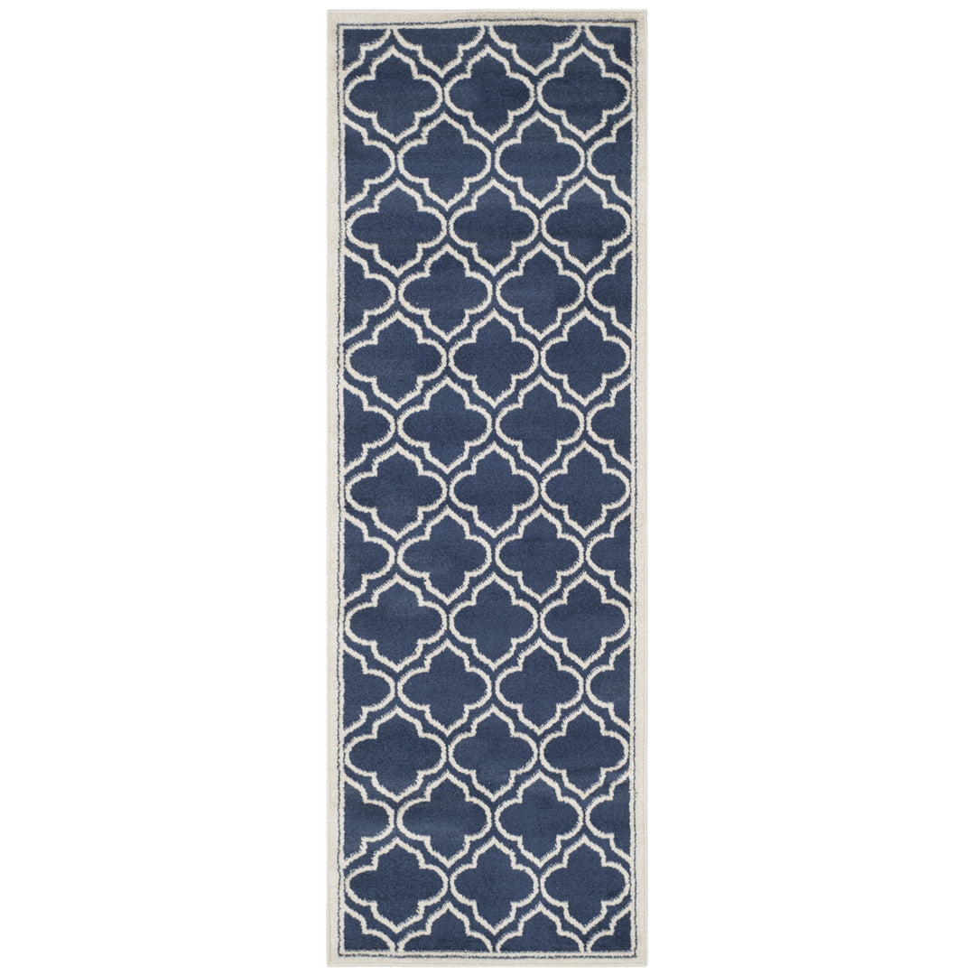 SAFAVIEH Amherst Collection AMT412P Navy / Ivory Rug Image 5