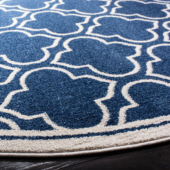 SAFAVIEH Amherst Collection AMT412P Navy / Ivory Rug Image 7