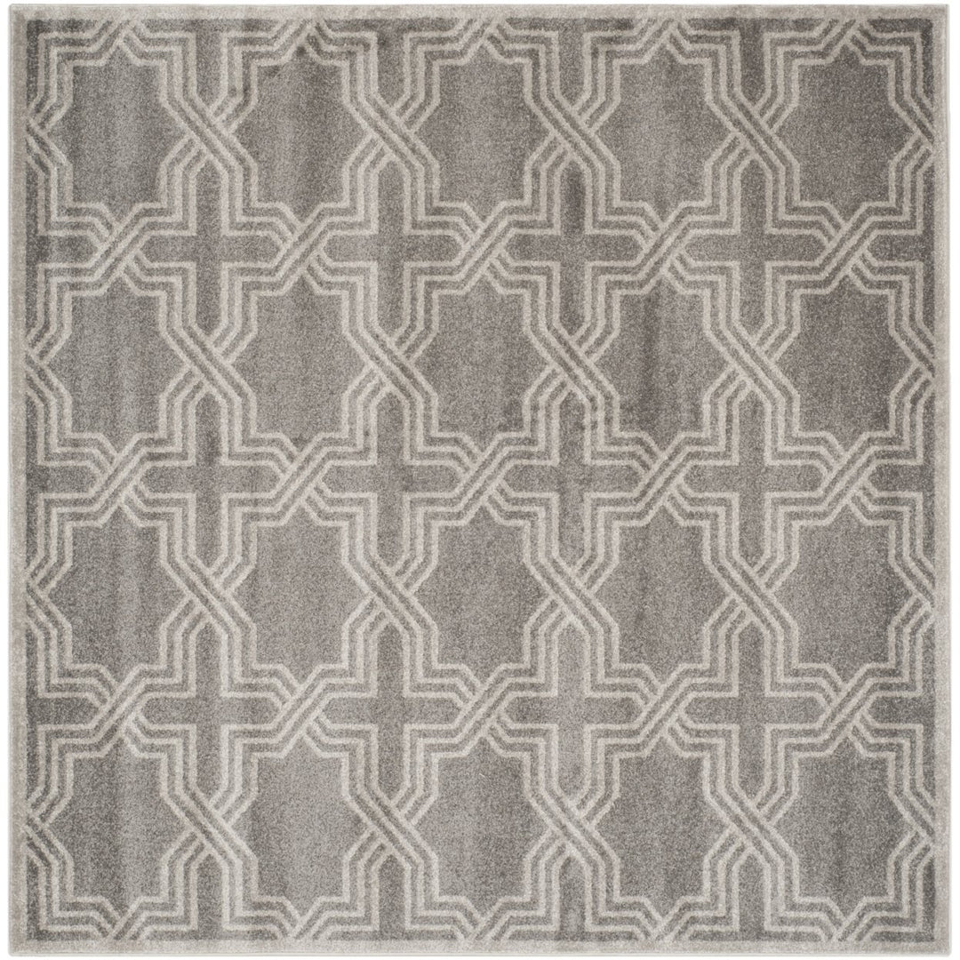 SAFAVIEH Amherst Collection AMT413C Grey / Light Grey Rug Image 1