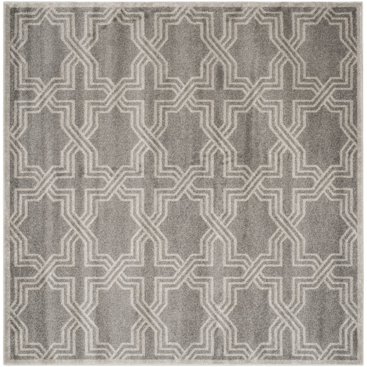 SAFAVIEH Amherst Collection AMT413C Grey / Light Grey Rug Image 1