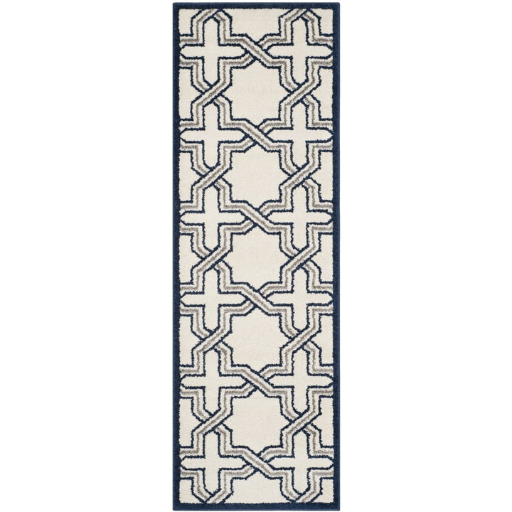 SAFAVIEH Amherst Collection AMT413M Ivory / Navy Rug Image 1