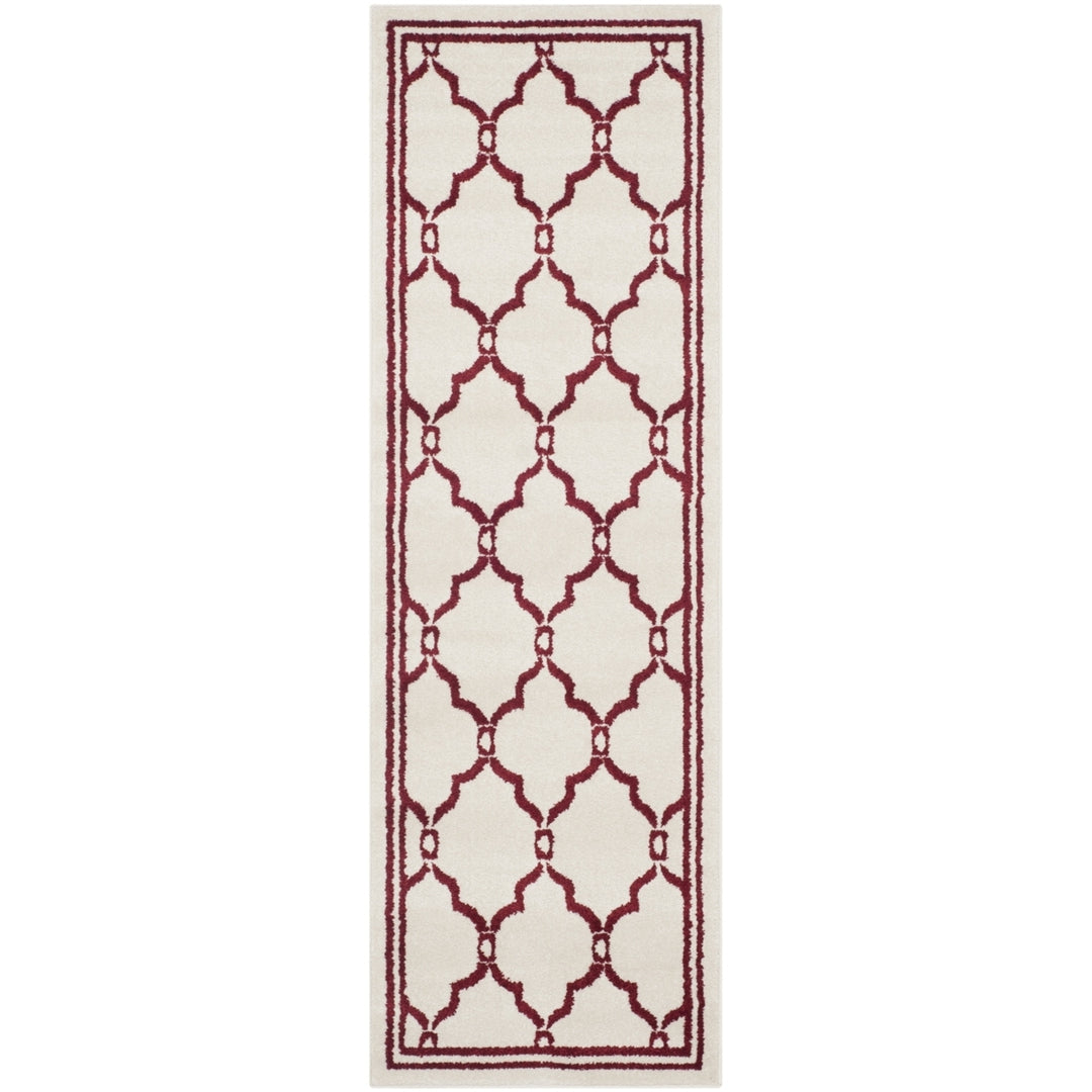 SAFAVIEH Amherst Collection AMT414H Ivory / Red Rug Image 5