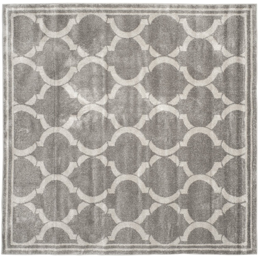 SAFAVIEH Amherst Collection AMT415C Grey / Light Grey Rug Image 6