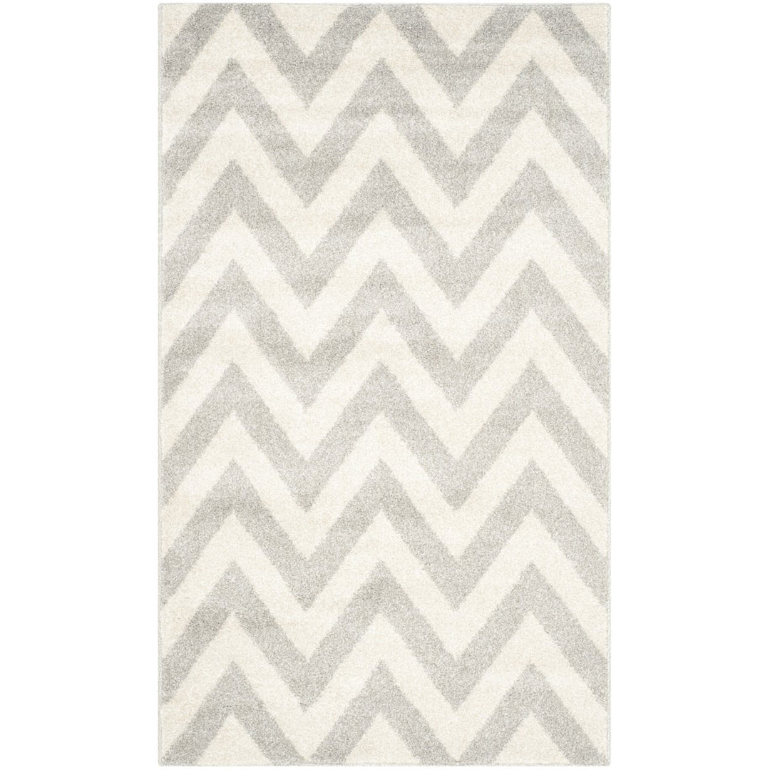 SAFAVIEH Amherst Collection AMT419B Light Grey/Beige Rug Image 4