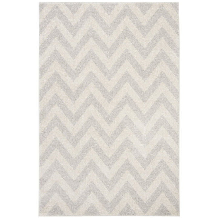 SAFAVIEH Amherst Collection AMT419B Light Grey/Beige Rug Image 1