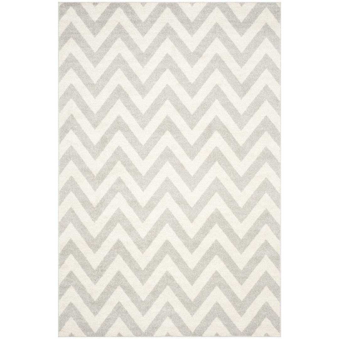 SAFAVIEH Amherst Collection AMT419B Light Grey/Beige Rug Image 1