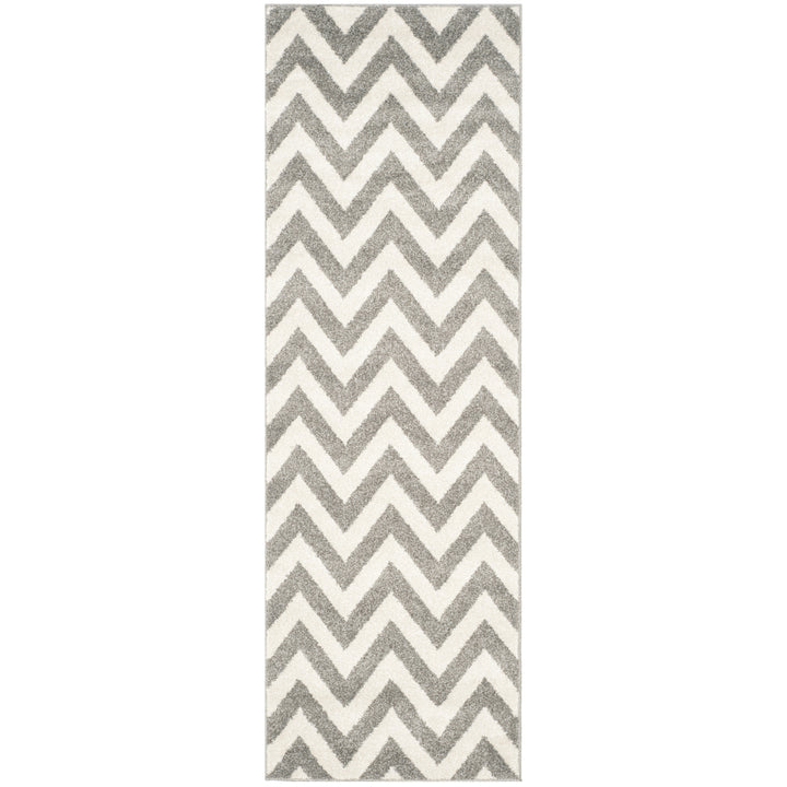 SAFAVIEH Amherst Collection AMT419R Dark Grey / Beige Rug Image 2