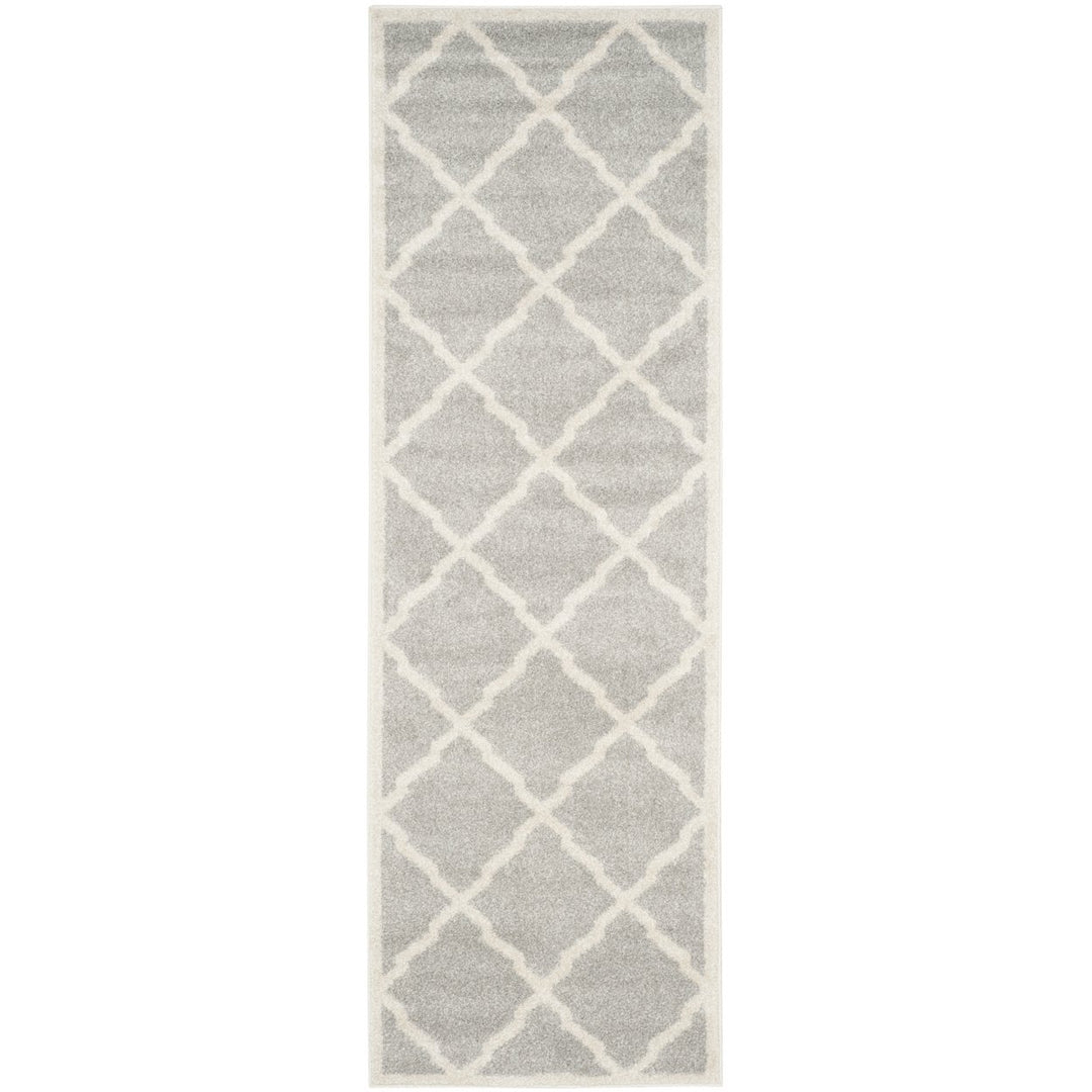 SAFAVIEH Amherst Collection AMT421B Light Grey/Beige Rug Image 2