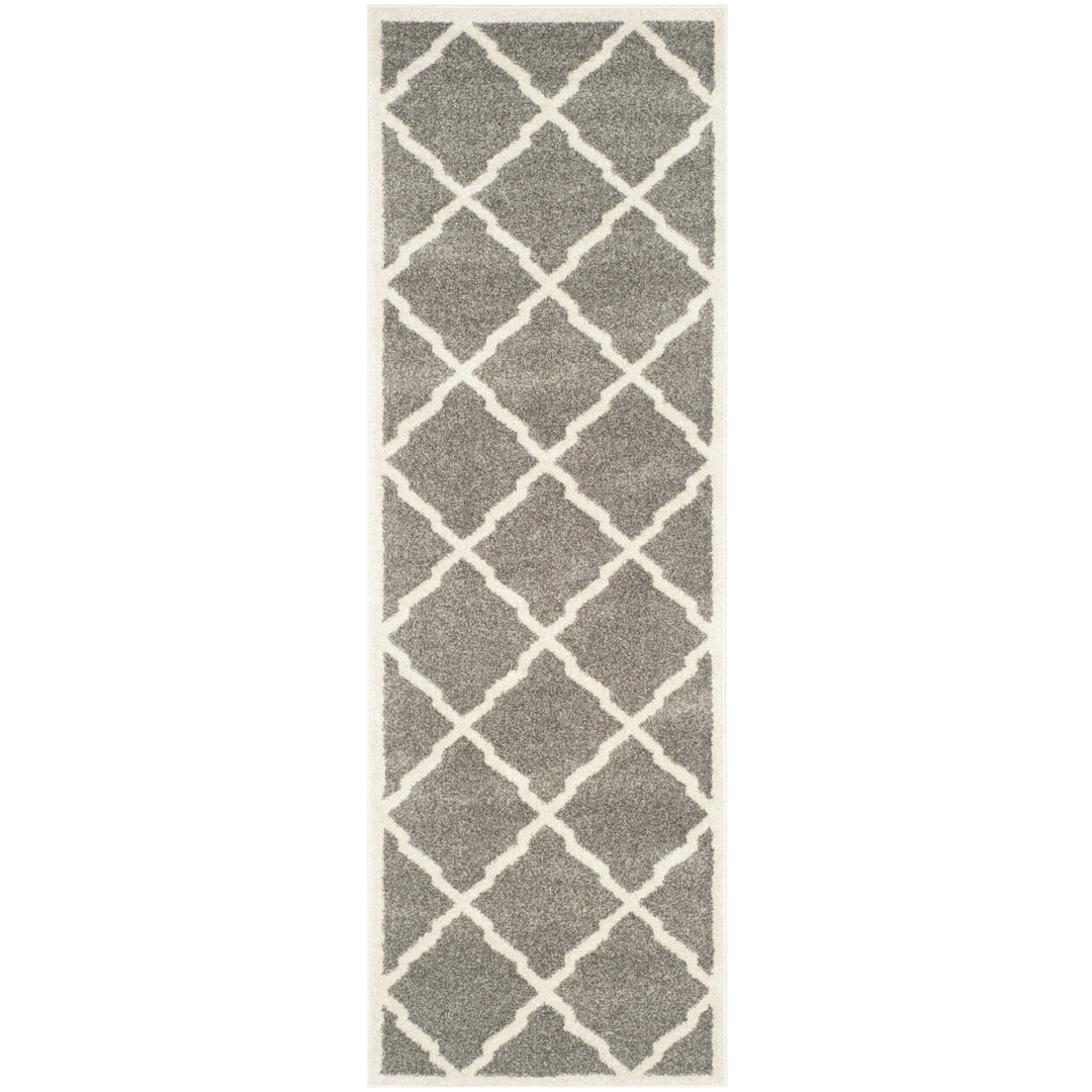 SAFAVIEH Amherst Collection AMT421R Dark Grey / Beige Rug Image 5