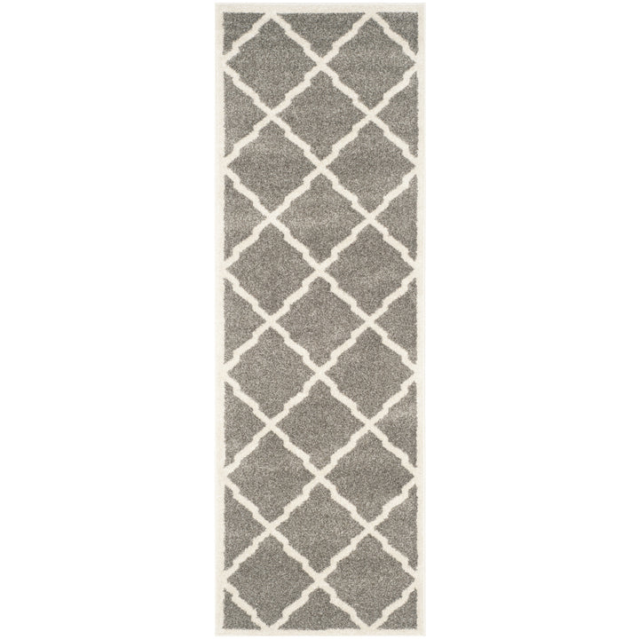 SAFAVIEH Amherst Collection AMT421R Dark Grey / Beige Rug Image 5