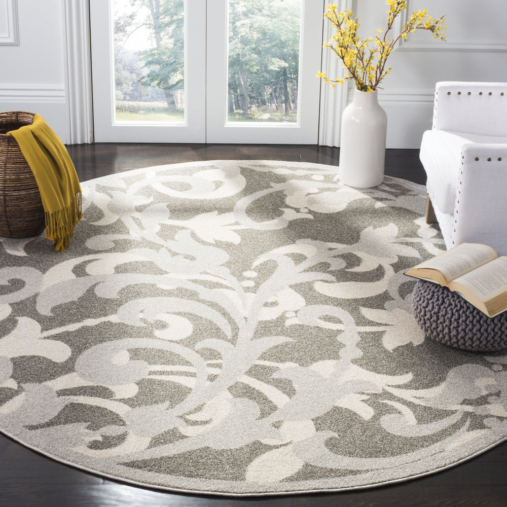 SAFAVIEH Amherst Collection AMT428C Grey / Light Grey Rug Image 2