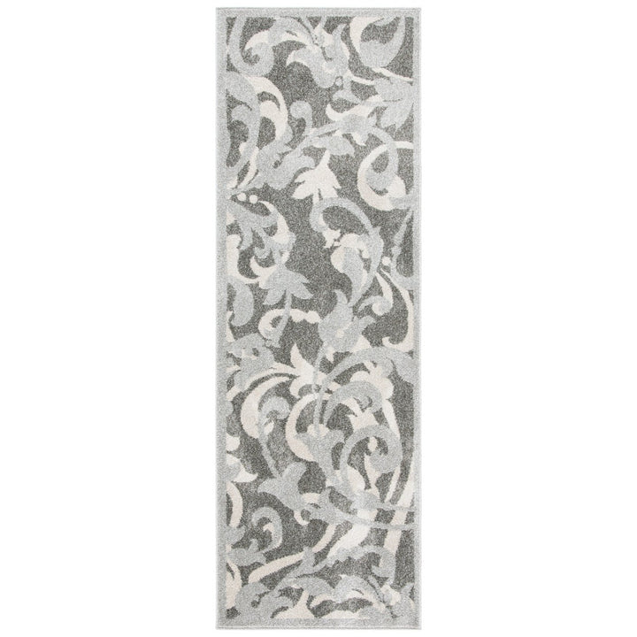 SAFAVIEH Amherst Collection AMT428C Grey / Light Grey Rug Image 1