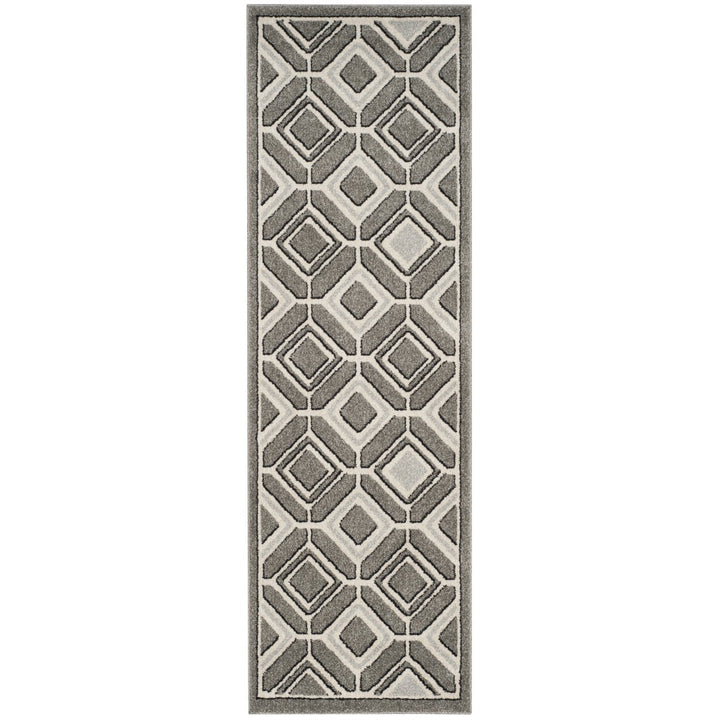 SAFAVIEH Amherst Collection AMT433C Grey / Light Grey Rug Image 1