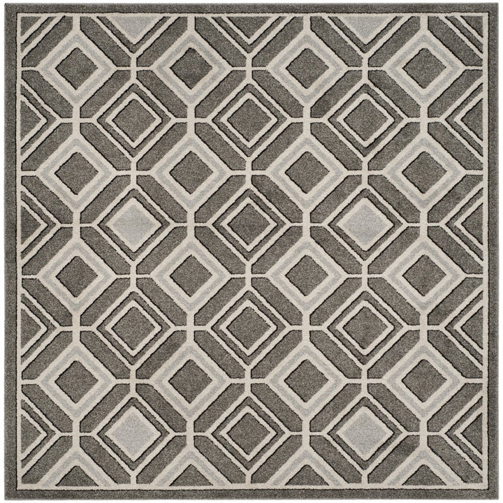 SAFAVIEH Amherst Collection AMT433C Grey / Light Grey Rug Image 6