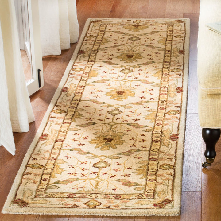 SAFAVIEH Anatolia Collection AN540A Handmade Ivory Rug Image 9