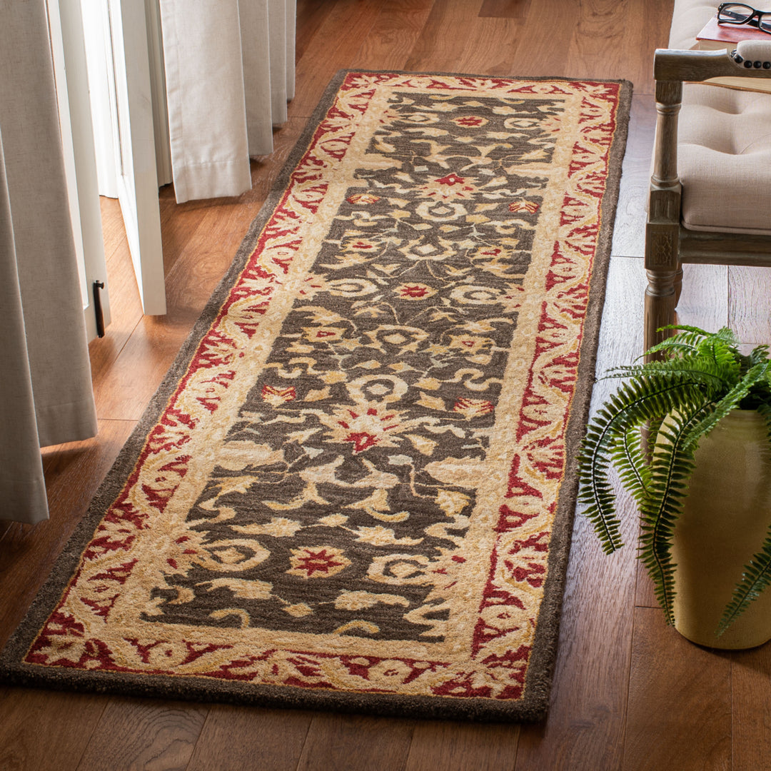 SAFAVIEH Anatolia AN548B Handmade Charcoal / Red Rug Image 3