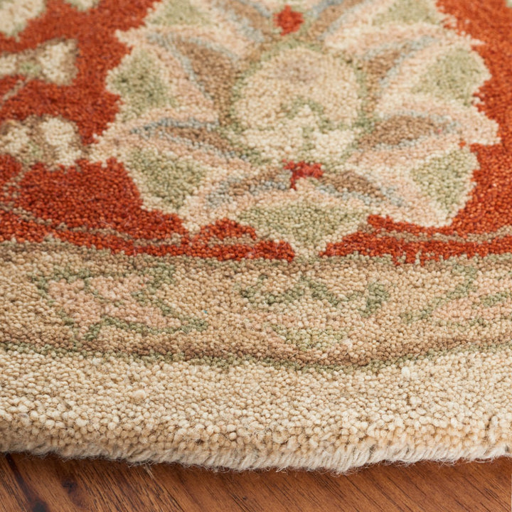 SAFAVIEH Anatolia AN569A Handmade Taupe / Red Rug Image 6