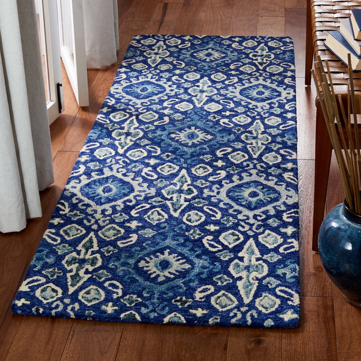 SAFAVIEH Aspen APN295N Handmade Navy / Beige Rug Image 2