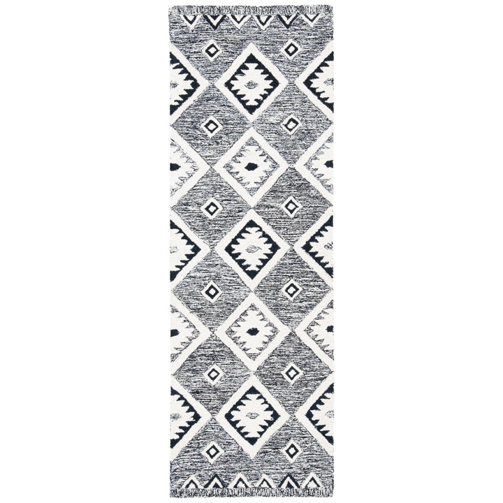 SAFAVIEH Aspen APN814Z Handmade Black / Ivory Rug Image 5