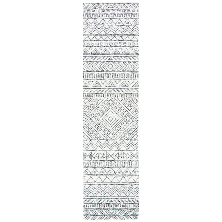 SAFAVIEH Aspen APN821A Handmade Ivory / Black Rug Image 5