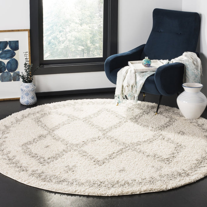 SAFAVIEH Arizona Shag Collection ASG749G Ivory / Grey Rug Image 2