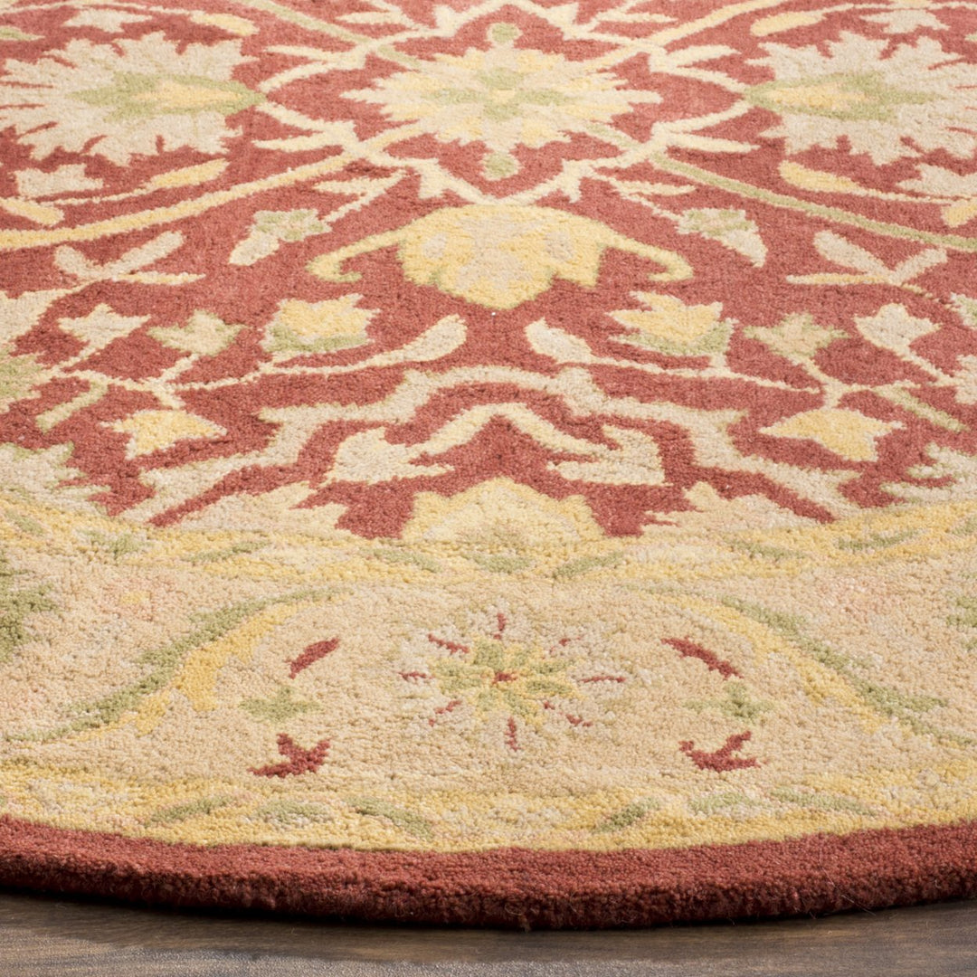 SAFAVIEH Antiquity Collection AT14C Handmade Rust Rug Image 10