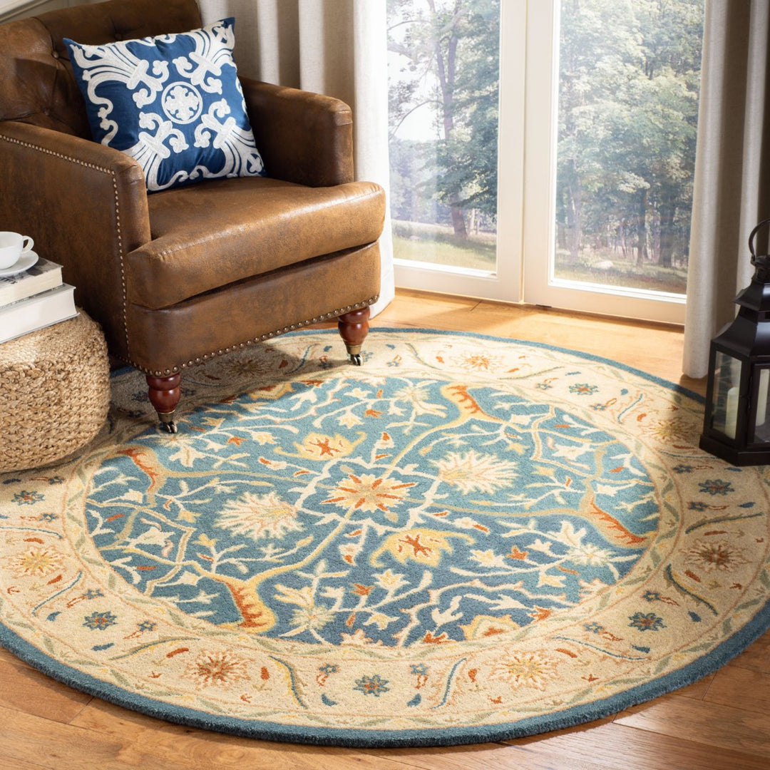 SAFAVIEH Antiquity Collection AT14E Handmade Blue Rug Image 9