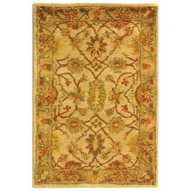 SAFAVIEH Antiquity AT17A Handmade Ivory /Light Green Rug Image 7