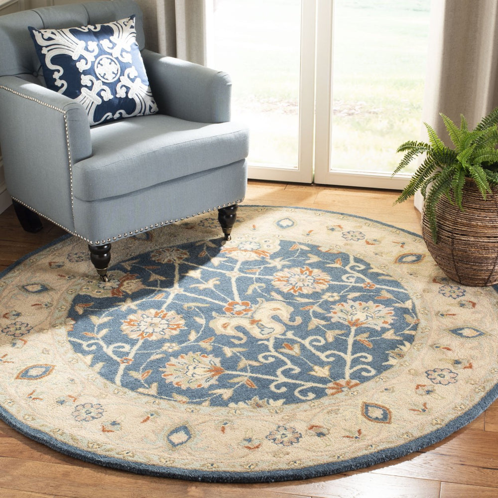 SAFAVIEH Antiquity Collection AT21E Handmade Blue Rug Image 2