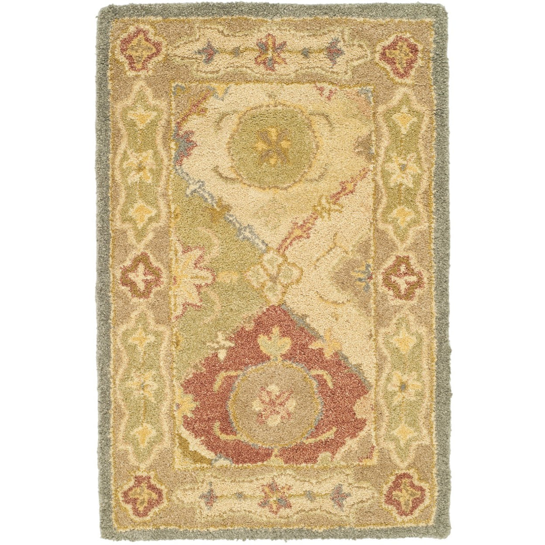 SAFAVIEH AT316A Antiquity Multi / Beige Image 1